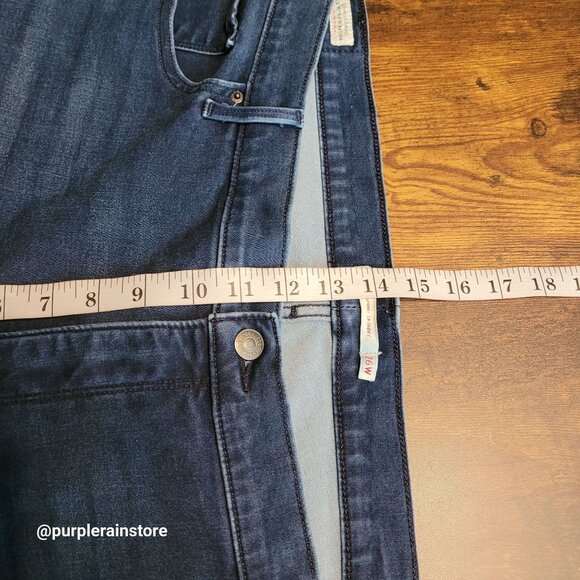 Levi's Premium Jeans 26 W 311 Shaping Skinny High Rise Tummy Control Dark Wash - Picture 11 of 14